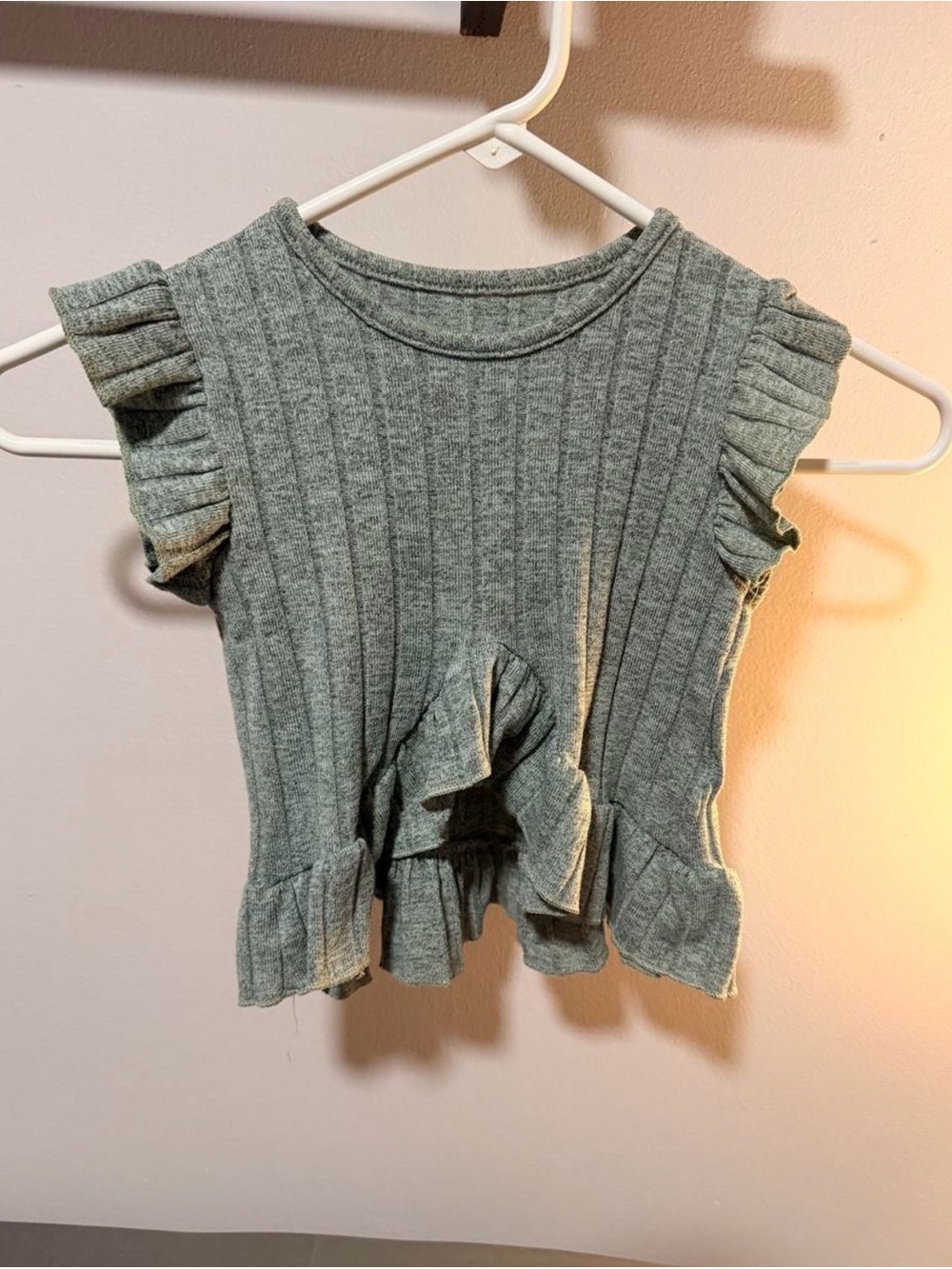 Girls Ribbed Ruffle Tank Top in Heather Gray - Picture 2 of 4